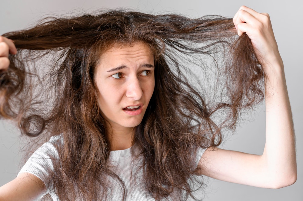 How To Tell if Your Natural Hair is Damaged: Unhealthy Signs You Must Know